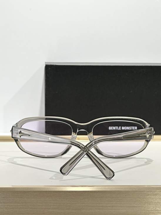 Picture of Gentle Monster Sunglasses _SKUfw73238843fw